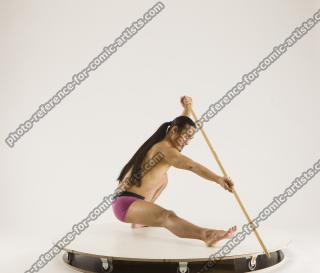 2020 01 ELMER DIFFERENT SITTING POSES WITH SPEAR (14)